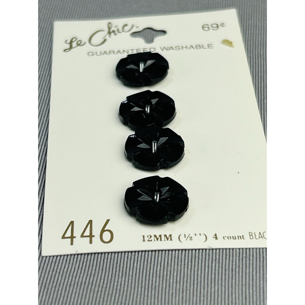 Black Flower Small Plastic Le Chic Buttons NEW On Card Set Of 4 - Picture 3 of 9